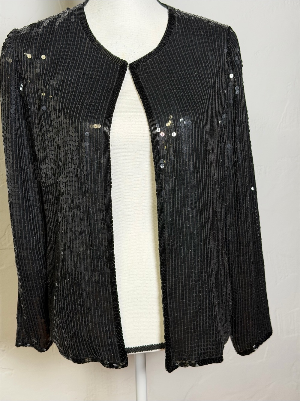 Stunning Stenay Silk and Sequin Vintage Black Jacket - Excellent Quality - Sm - Picture 4 of 16